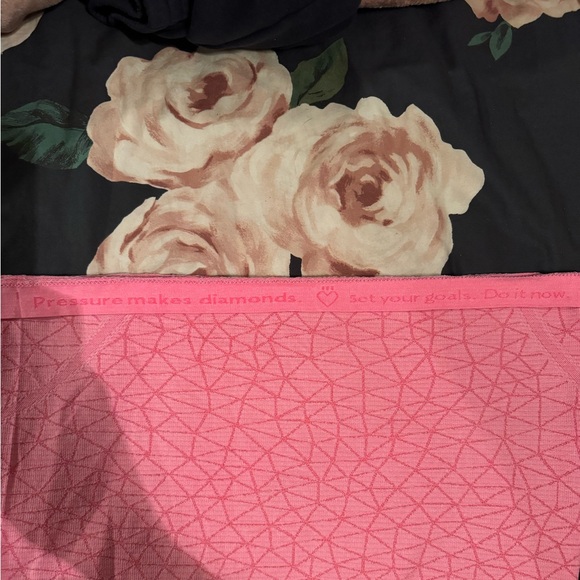 lululemon OG style swiftly tech size 8 - Picture 2 of 5